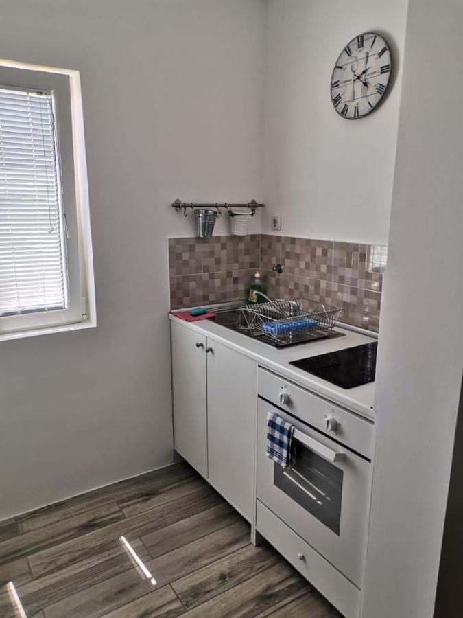 Apartments Oskar Баньоле Екстер'єр фото