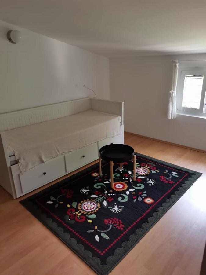 Apartments Oskar Баньоле Екстер'єр фото