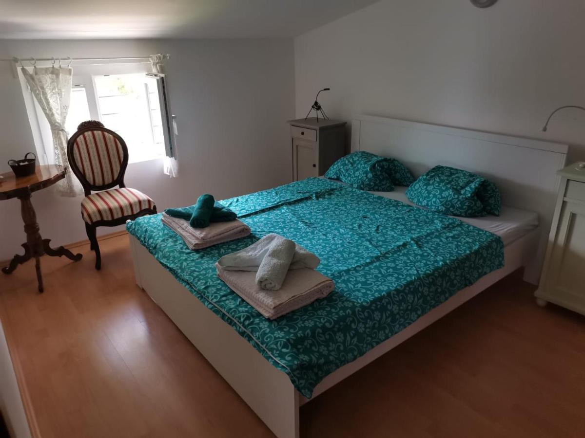 Apartments Oskar Баньоле Екстер'єр фото