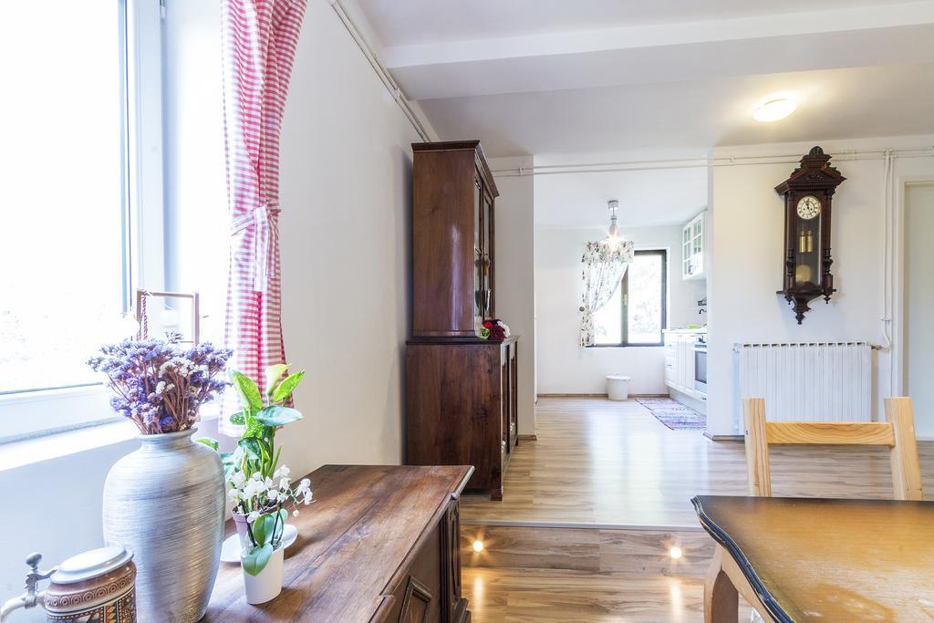 Apartments Oskar Баньоле Екстер'єр фото
